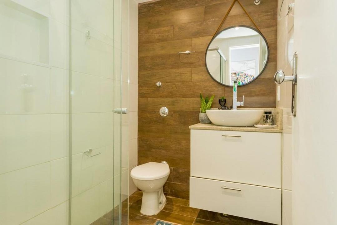 Apartamento Studio A 73m Da Praia De Copacabana | Pi 7/1011