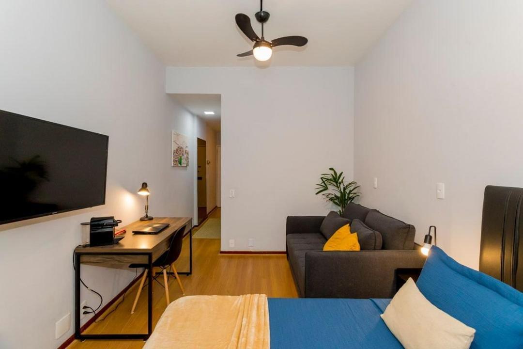 Studio A 73m Da Praia De Copacabana | Pi 7/1011 *