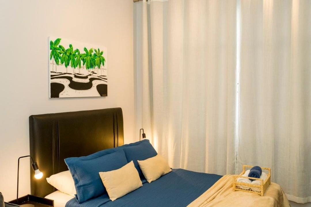 Apartamento Studio A 73m Da Praia De Copacabana | Pi 7/1011